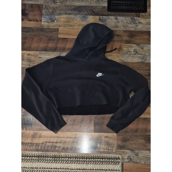 Nike Tops - Nike Women's Black Sweatshirt